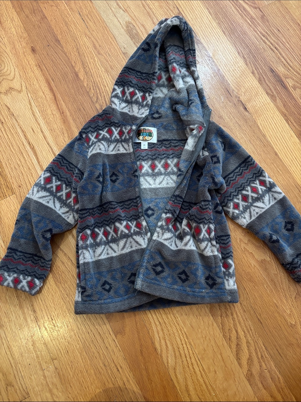 Cozy Hooded Fleece Jacket - Gray Aztec Pattern